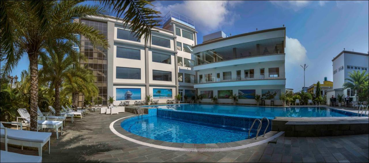 Hotel The Kingsbury Birtamode Exterior photo